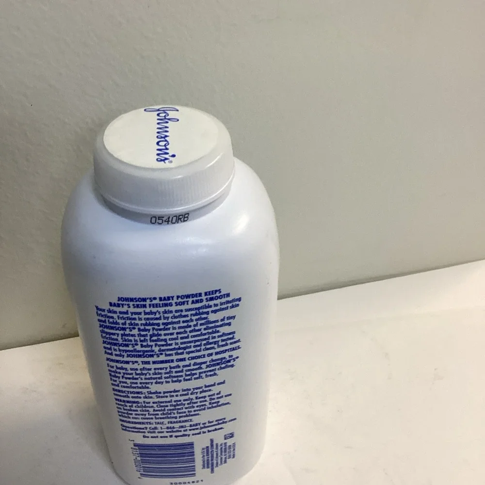 Johnson's Baby Powder Original Formula with Talc 15 oz - Sealed Discontinued